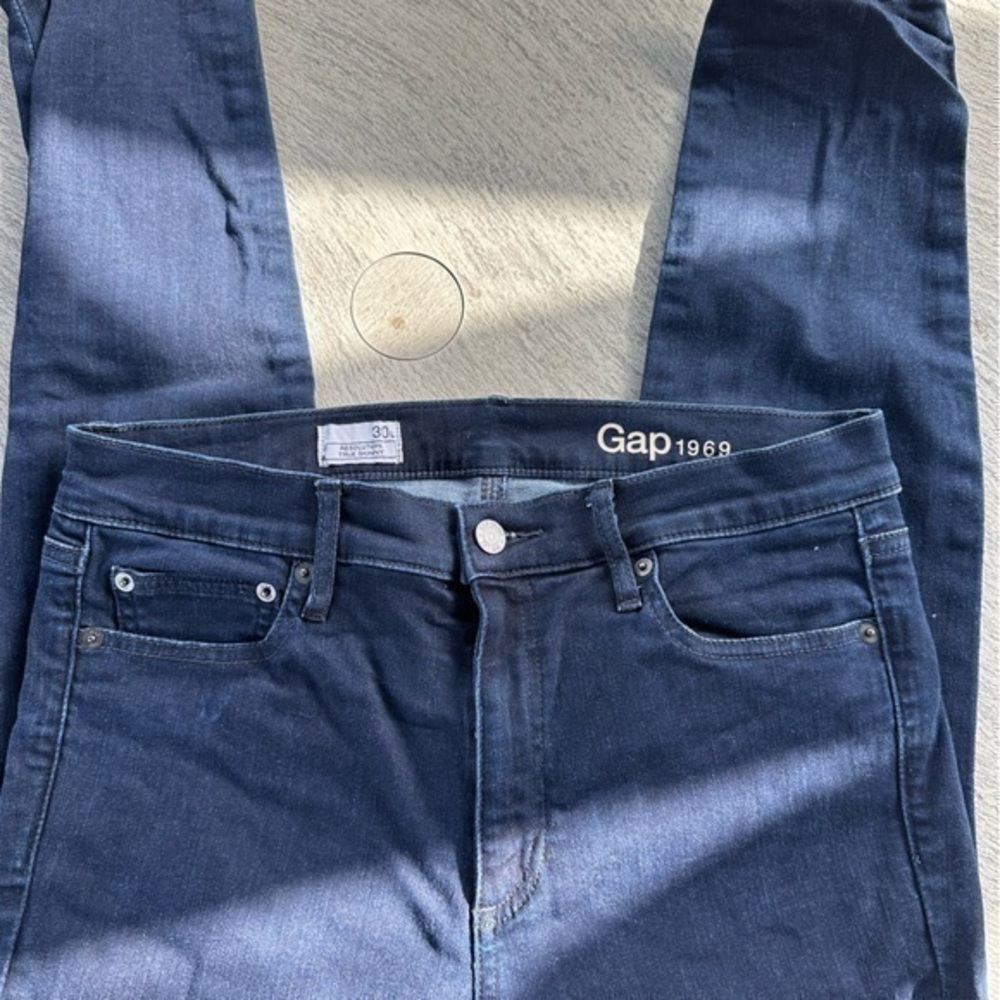 GAP Brand 1969 Women’s Dark Wash Jean Jegging Size 30 Long